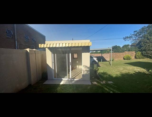 20M² OFFICE RENTED IN MOUNT PLEASANT